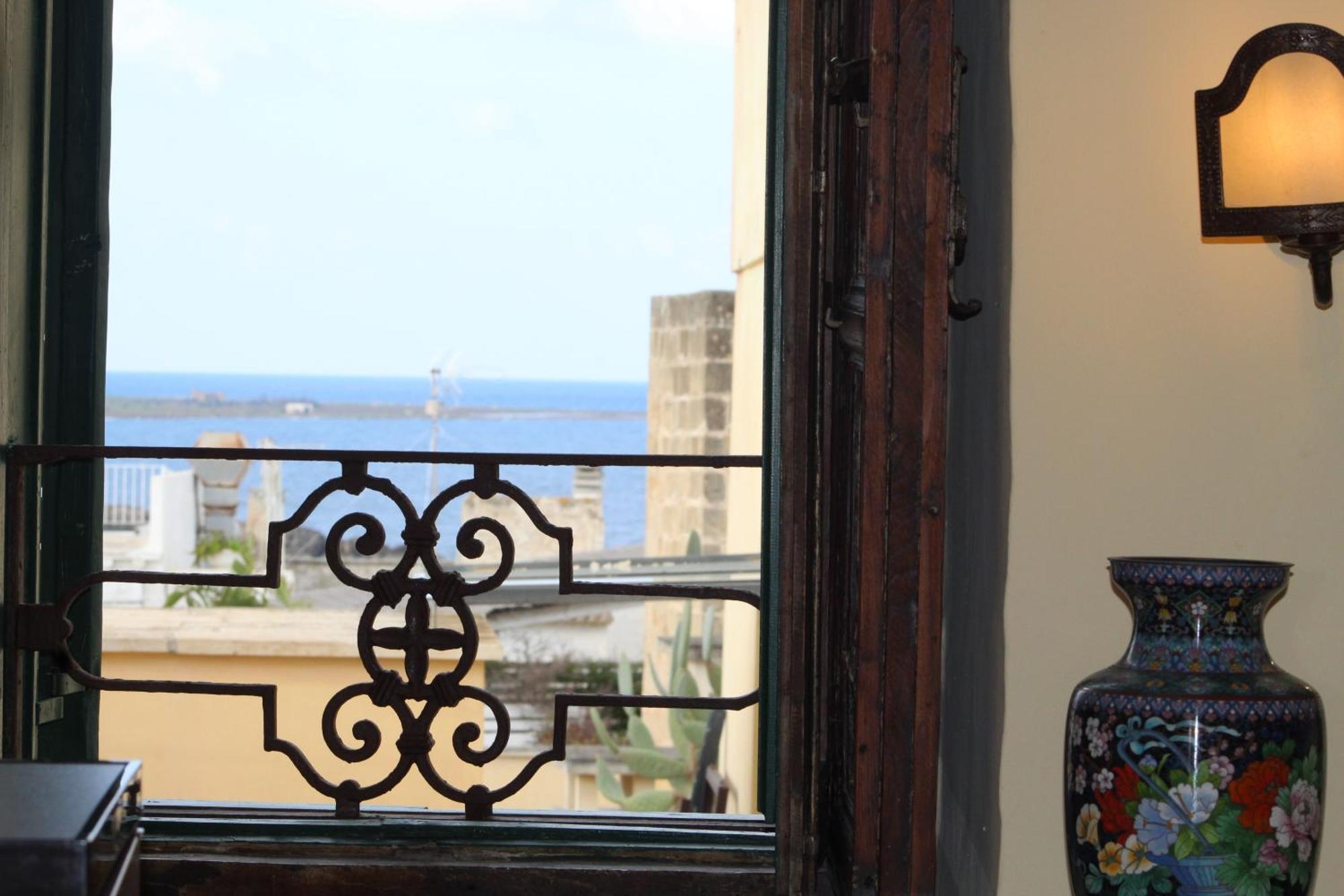 Palazzo Senape De Pace Panzió Gallipoli Kültér fotó