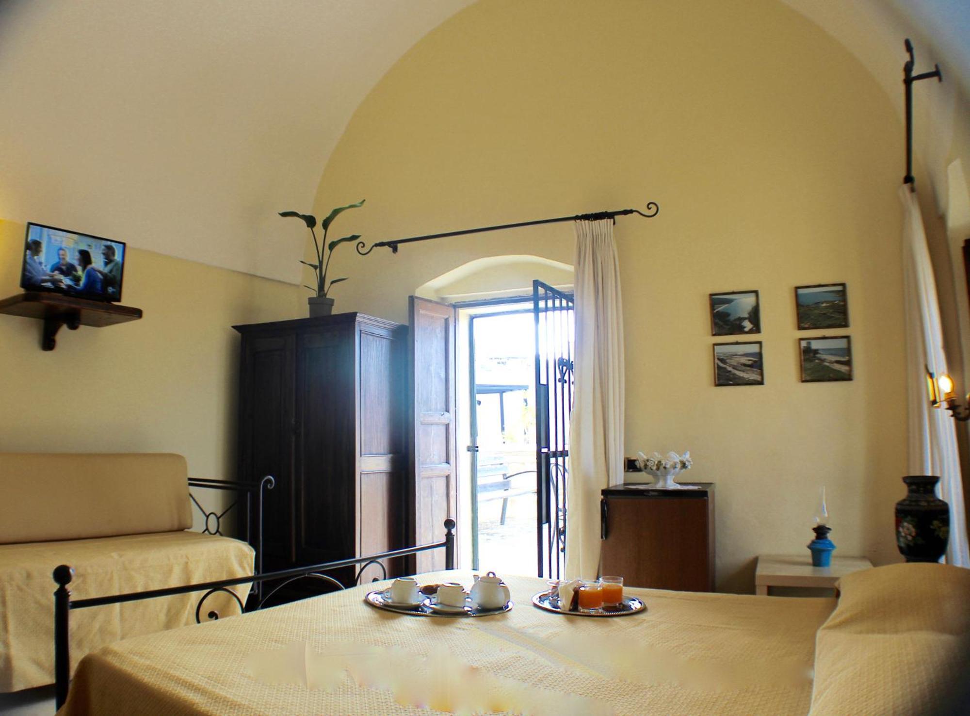 Palazzo Senape De Pace Panzió Gallipoli Kültér fotó